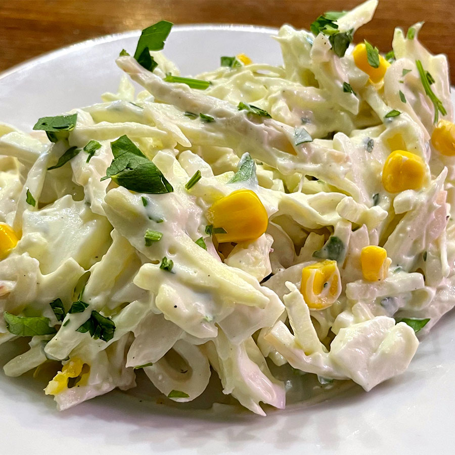 Салат с кальмаром и яблоком фото