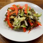 Салат с морской капустой и овощами фото